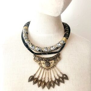 90’s 90s Vintage FESTIVAL Gold & Silver Brocade Metal Bib Fringe Necklace
